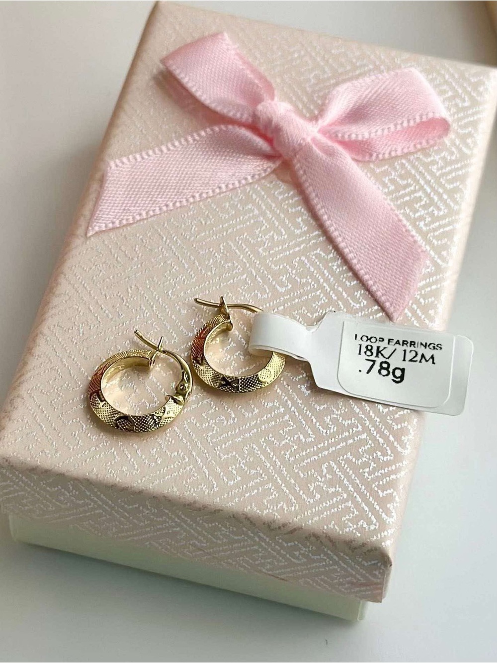 18K Gold Textured Hoop Earrings - Pink Presentation Box